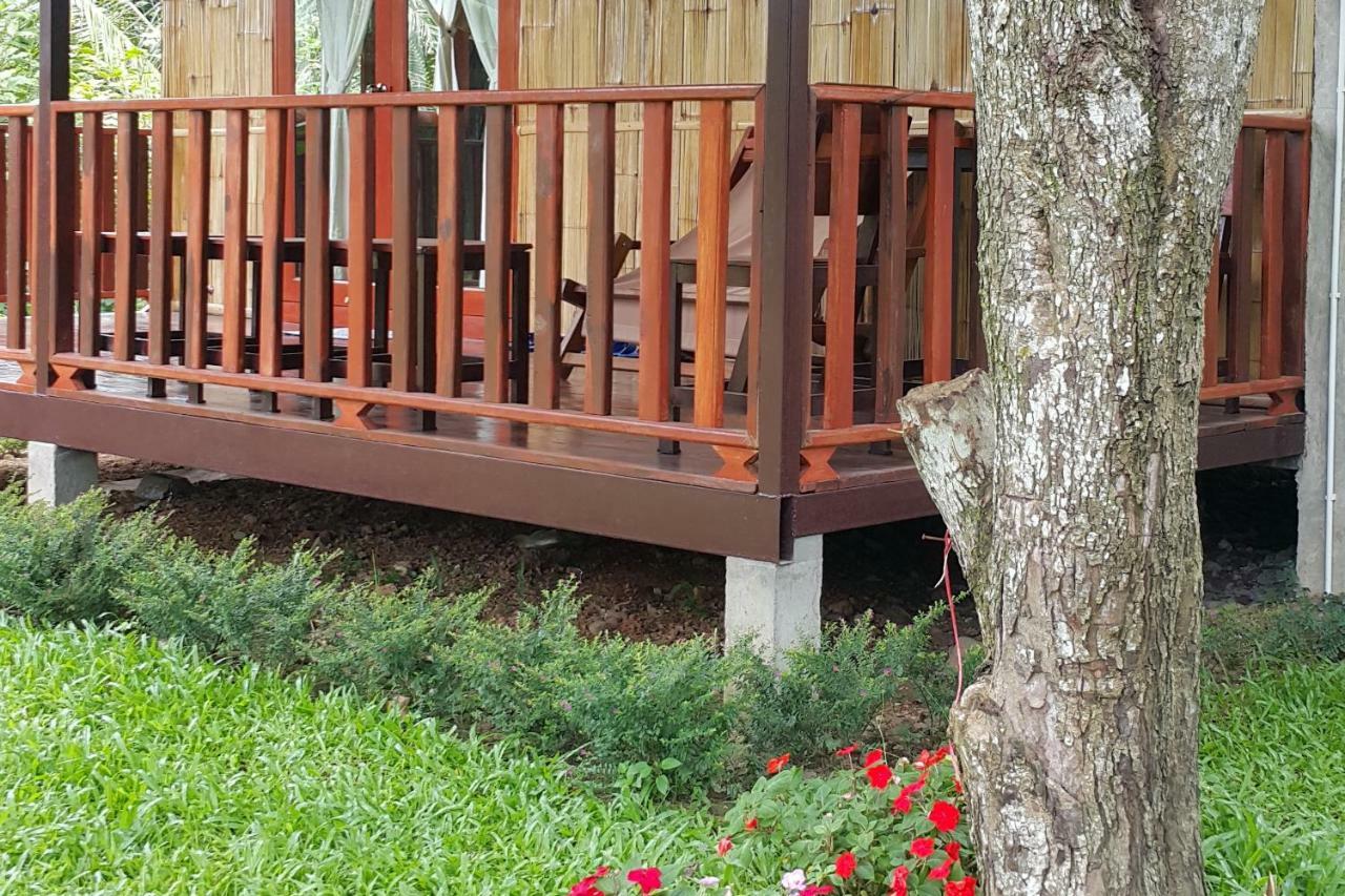 Chiang Dao Reset 호텔 외부 사진